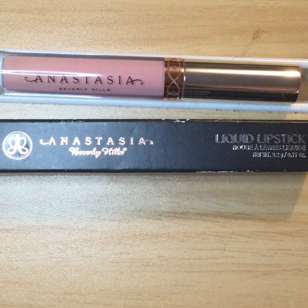Anastasia Beverly Hills Liquid Lipstick - Milkshake
